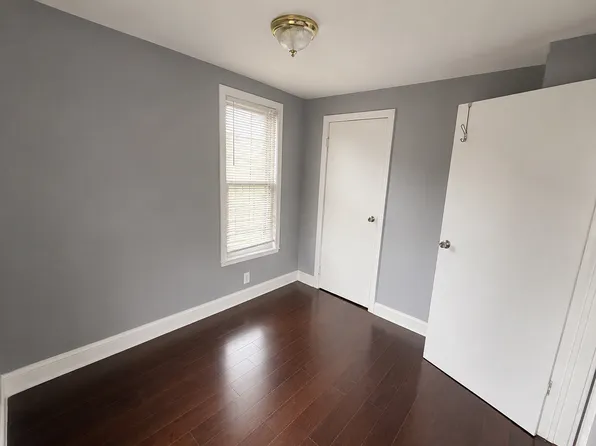 206 Bathgate Ave #1, South Bound Brook, NJ 08880
