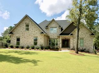 515 Childers Dr, Warner Robins, GA