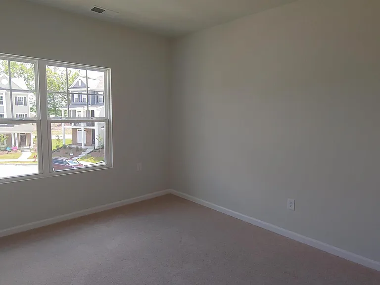 2943 Sunflower Rd — Photo 16