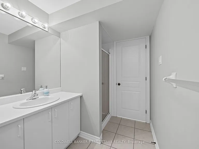 2803 Saint Stephens St — Photo 37