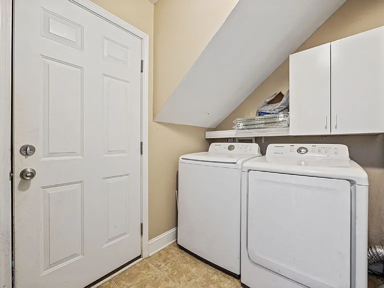 190 Hamilton Way — Photo 15