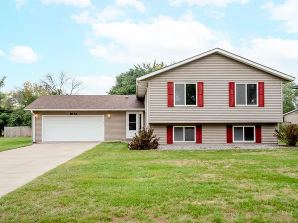 8112 Lad Pkwy, Brooklyn Park, MN 55443