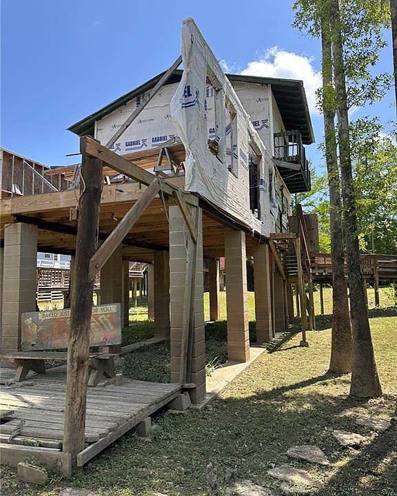 1st image of 39845 Watters Rd