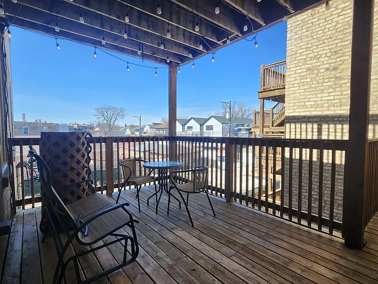 3900 W Cornelia Ave #2W — Photo 27
