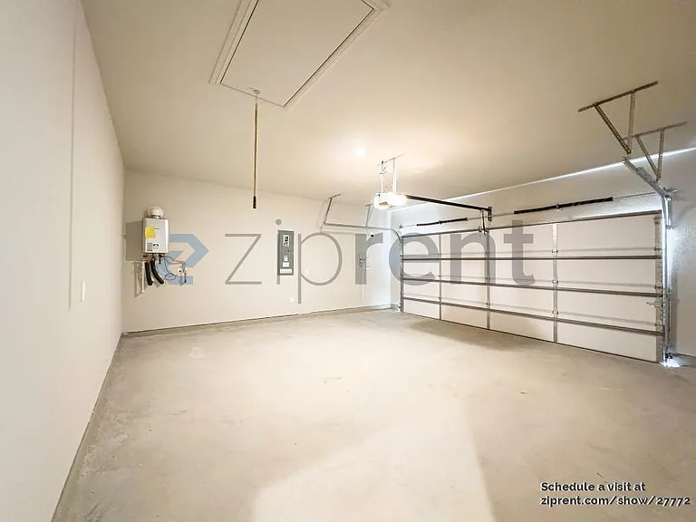 3108 Lionsgate Dr — Photo 17