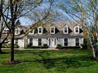 456 W Sunset Rd, Barrington, IL 60010