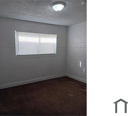 2 bed, $1,079 — Photo 3