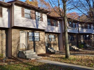 1404 Larain Dr, Michigan City, IN 46360