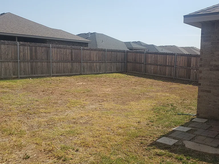 2501 Rio Pl — Photo 10
