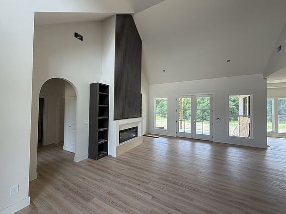 3rd image of 5 Pace Rd Lot 5