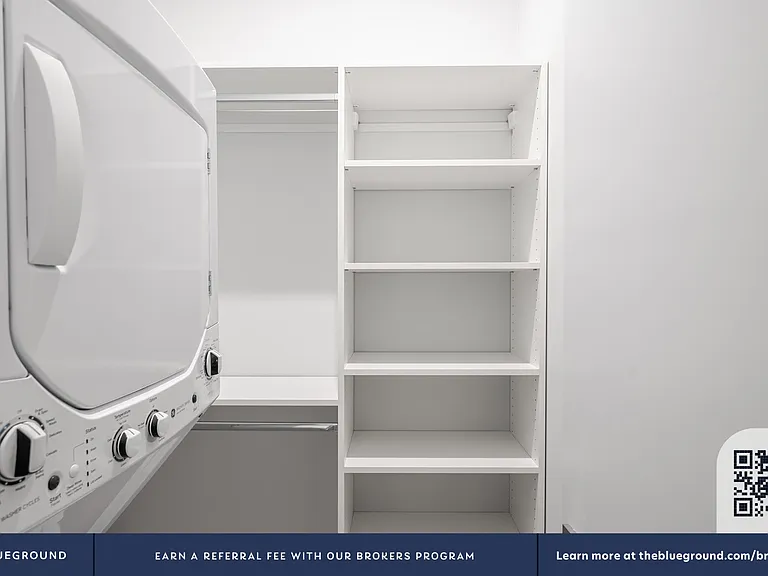 Washer/Dryer in Apartment