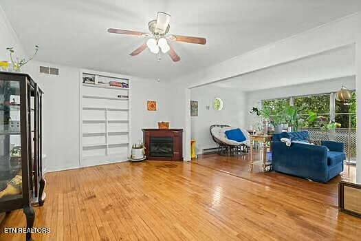 5th image of 109 Albany Rd