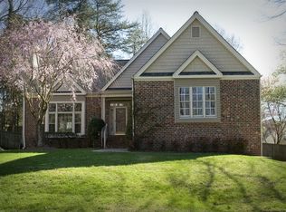 4821 Hickory Woods Dr, Greensboro, NC 27410
