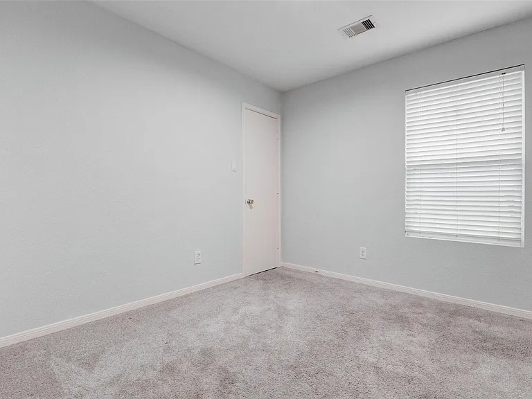 10627 Ince Ln — Photo 15