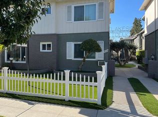4126 Warner Blvd APT E, Burbank, CA 91505
