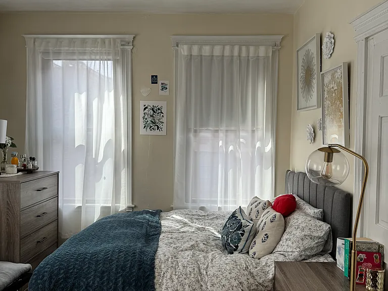 35 Myrtle St #3 — Photo 23