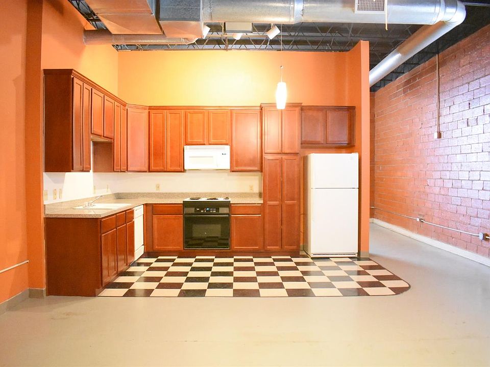 1st image of 1414 Texas Ave APT 8B