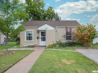 1823 North St, Bettendorf, IA 52722
