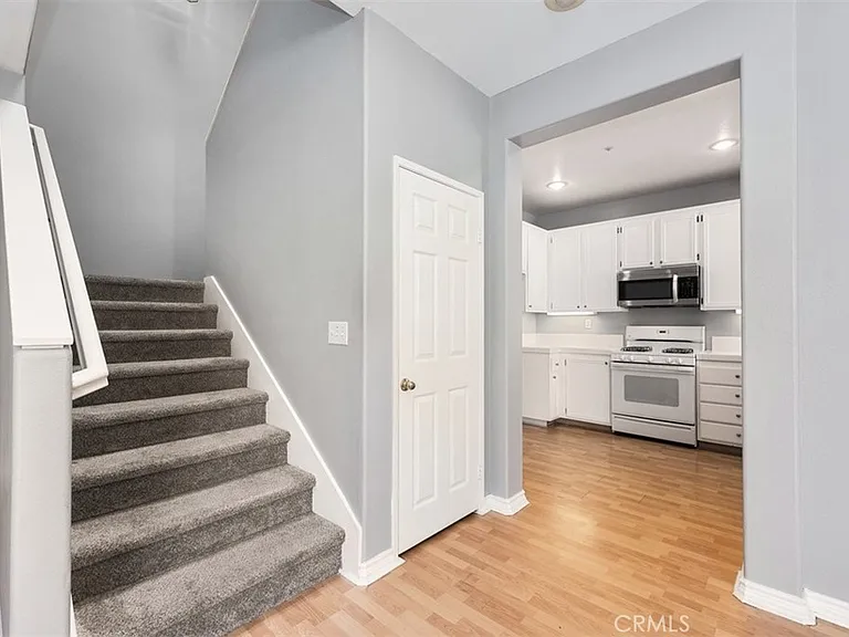 437 N Castletown #C-C-C — Photo 18
