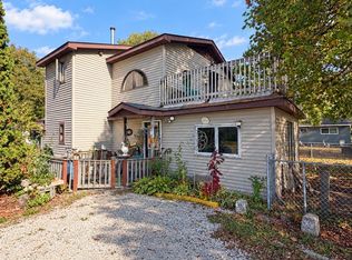 817 Centre St, Traverse City, MI 49686
