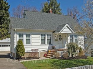 51 Macfarlan Ave, Hawthorne, NJ 07506