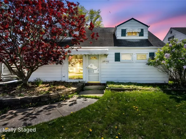 29146 W Willowick Dr, Willowick, OH 44095