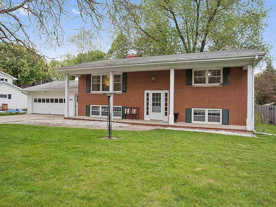 1st image of 1628 Birchwood Dr