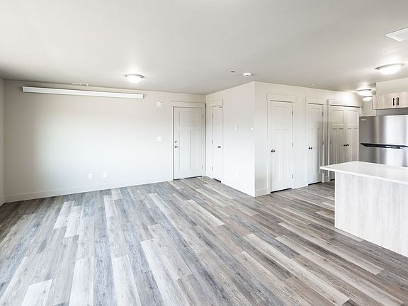 5th image of 3562 Felix Way #2