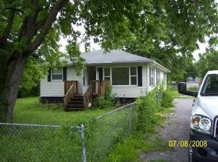 2113 Lynn St, Cahokia, IL 62206