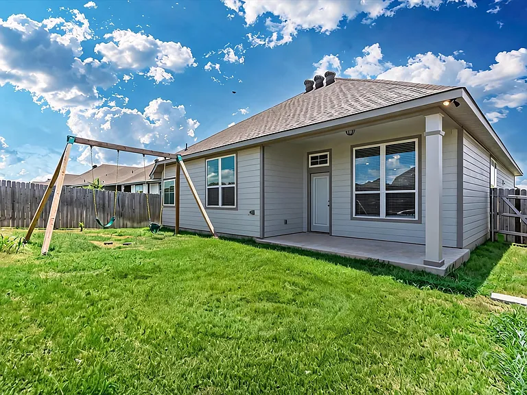 920 James Parker Cir — Photo 33