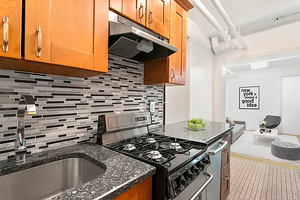 Rented by Berkshire Hathaway HomeServices New York Properties | media 16