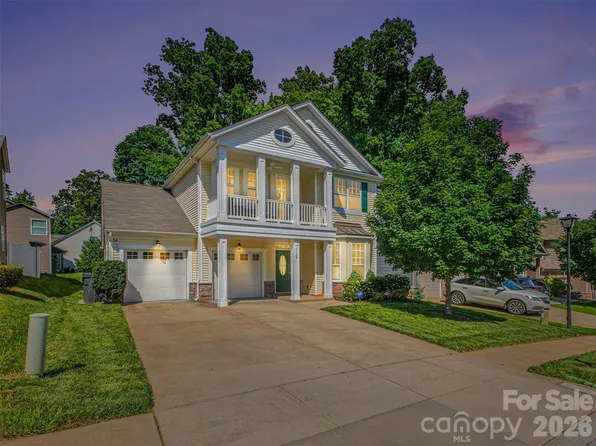 7128 Toxaway Ln, Charlotte, NC 28269