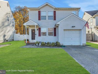 125 Atrium Dr, Brick, NJ, 08723