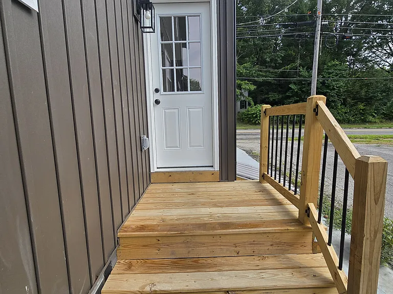 817 E Bowman St #1 — Photo 12