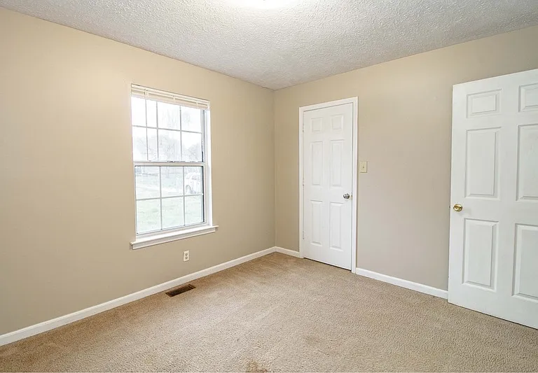 330 Hugh Hunter Rd — Photo 14