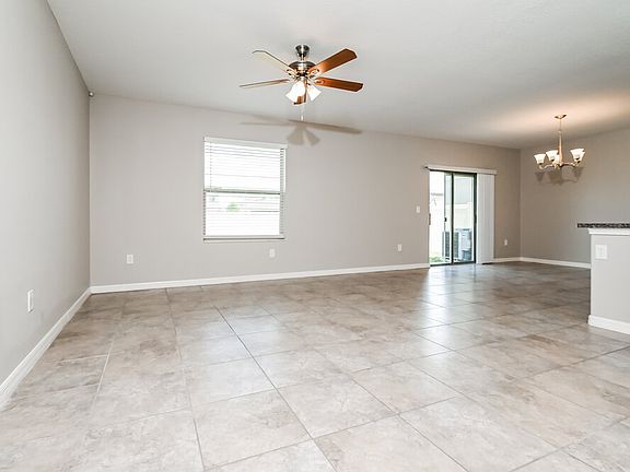 5th image of 7106 Salt River Ave