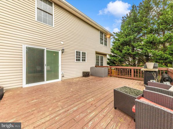704 Bridlewreath Way, Mount Airy, MD 21771