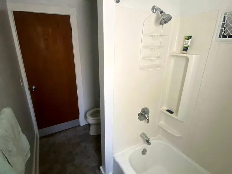 2111 E Dayton St #4 — Photo 8