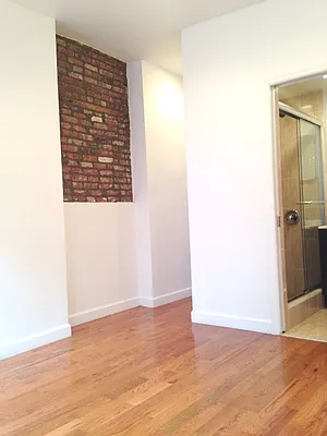 Rented by Level Group | media 21