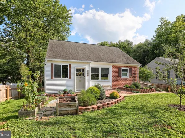 118 Elizabeth St, Millersville, PA 17551