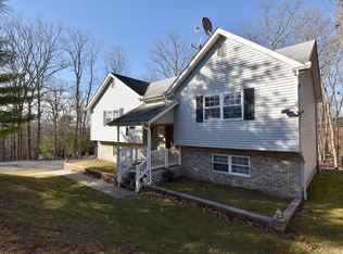 138 Hyland Dr, East Stroudsburg, PA
