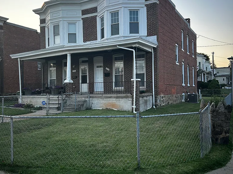 516 Woodbourne Ave — Photo 21