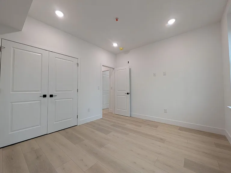 835 N 63rd St #4 — Photo 7