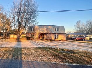 1001 Honeysuckle St, Bridge City, TX 77611