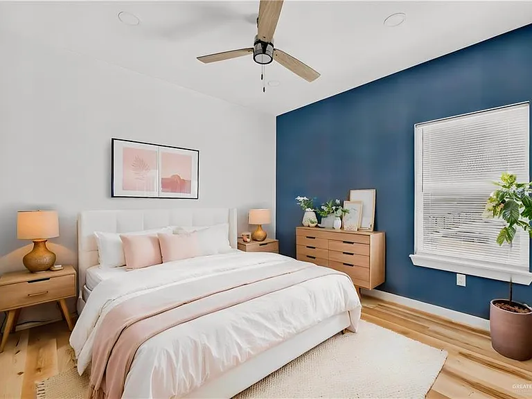 1207 W Kennedy St #4 — Photo 11