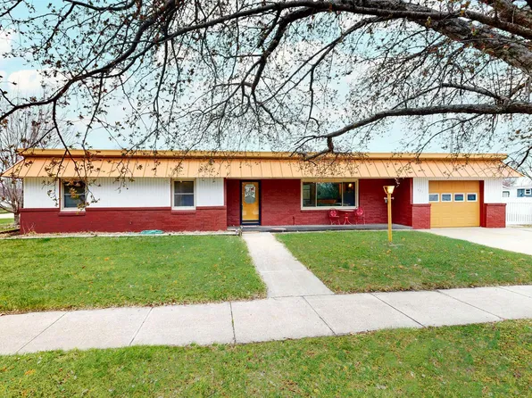 371 13th Ave, Columbus, NE 68601