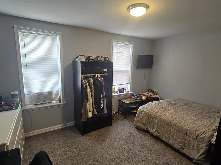 4709 Fowler St — Photo 16
