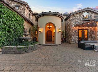 473 N Strata Via Way, Boise, ID 83712