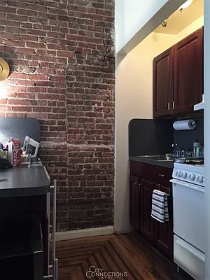 Rented by City Connections Realty | media 16