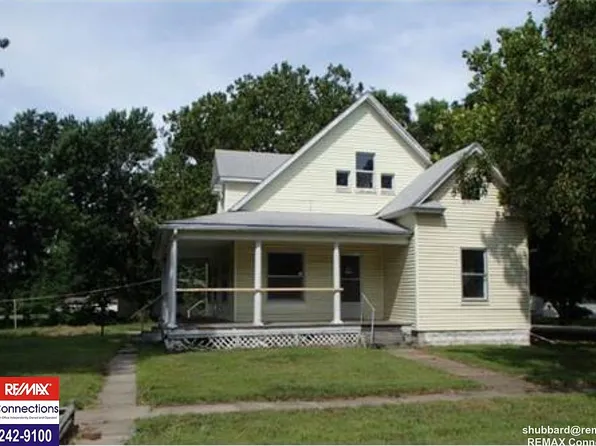 525 N Spruce St, Lebo, KS 66856